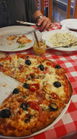 Persello Pizzeria food