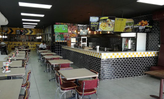 Burgerack inside