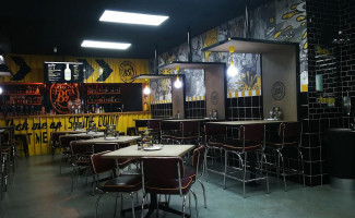 Burgerack inside