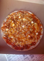 Nebo Lifestyle Pizza food