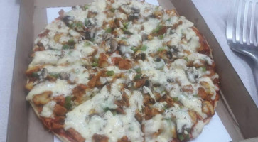 Foodzy Grill Chicken Shop food