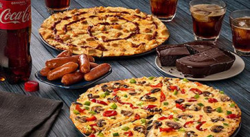 Debonairs Pizza food