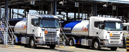 Engen Kloof Convenience Centre outside