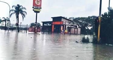 Chicken Licken Ladysmith Fly Thru outside