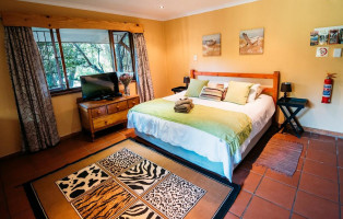 Storms River Lodge inside