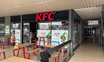 Kfc Jozini Mall outside