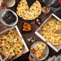 Debonairs Pizza food