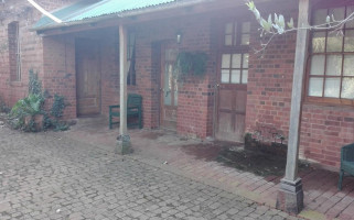 King's Grant Country Retreat outside