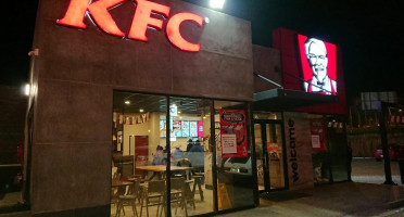 Kfc Piketberg inside