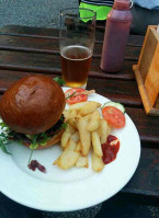 Blend Country Pub food