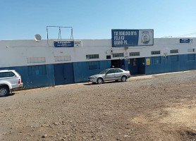 Bluegumbosch Supermarket Tarven outside