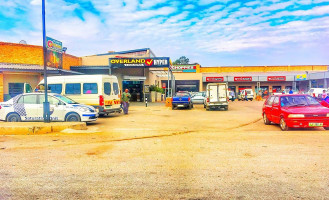 Rich Man Poor Man Fisheries outside