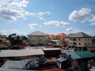 Gren Houz Chillz And Shawarma