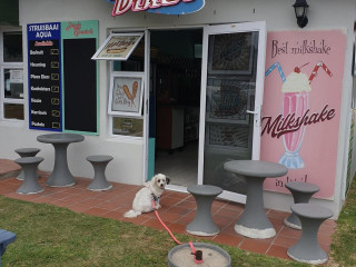 Mustang Diner Struisbaai